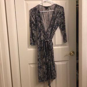 Banana republic cotton jersey wrap dress